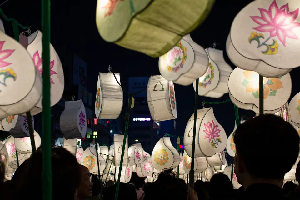 Lotus Lantern Festival (Seoul) 09